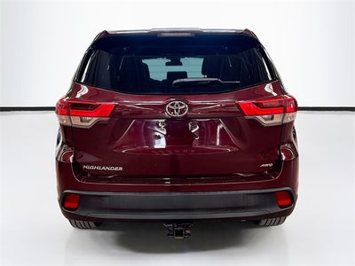 2018 Toyota Highlander Base