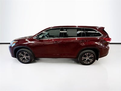 2018 Toyota Highlander Base