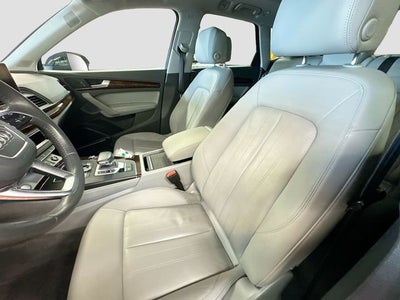 2020 Audi Q5 45 Premium Plus quattro