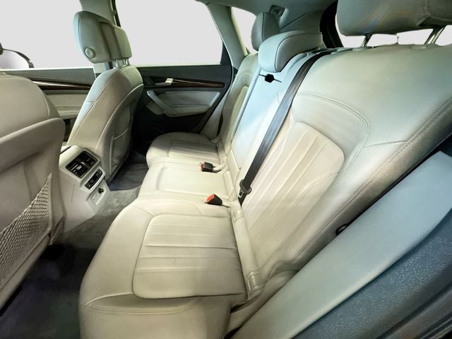 2020 Audi Q5 45 Premium Plus quattro