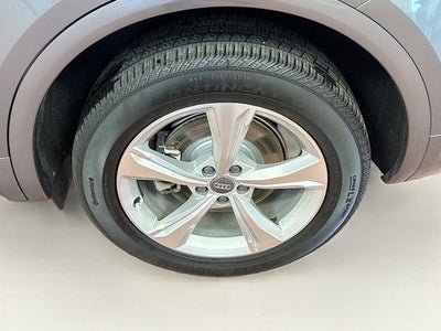 2020 Audi Q5 45 Premium Plus quattro