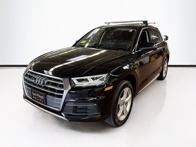 2020 Audi Q5 45 quattro S tronic Premium Plus's photo