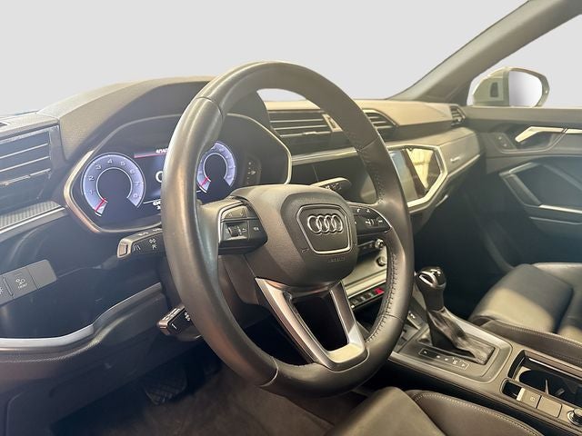 2020 Audi Q3 Premium Plus S line quattro
