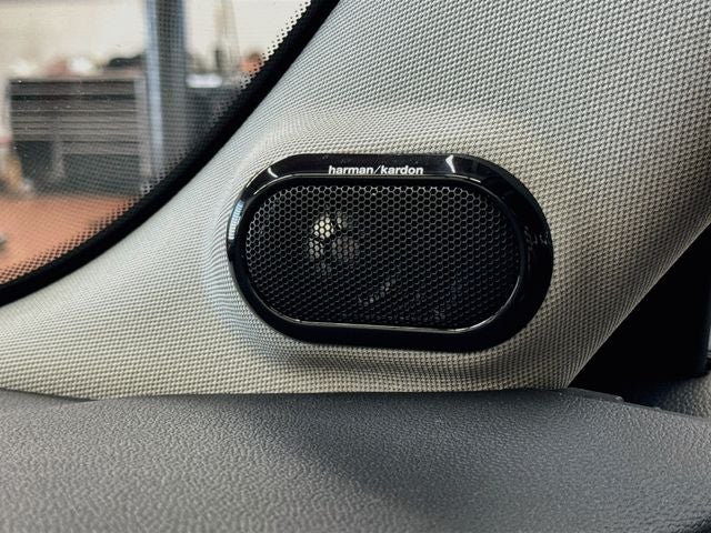 2023 MINI HARDTOP 2 DOOR Iconic
