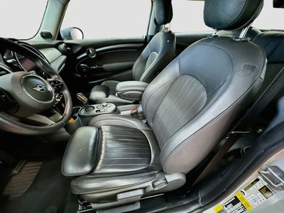 2023 MINI HARDTOP 2 DOOR Iconic