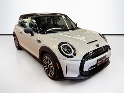 2023 MINI HARDTOP 2 DOOR Iconic
