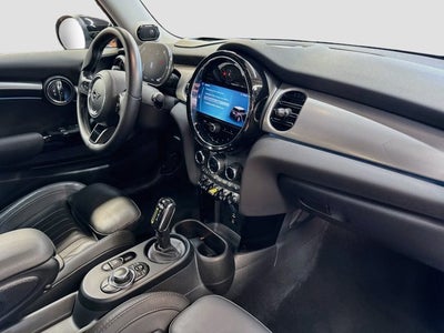 2023 MINI HARDTOP 2 DOOR Iconic