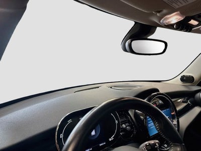 2024 MINI HARDTOP 2 DOOR Signature
