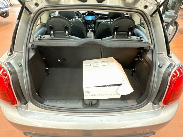 2024 MINI HARDTOP 2 DOOR Signature