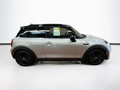 2024 MINI HARDTOP 2 DOOR Signature