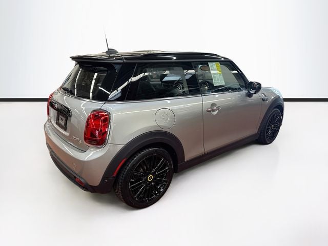 2024 MINI HARDTOP 2 DOOR Signature