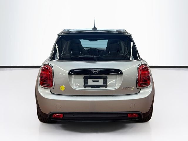 2024 MINI HARDTOP 2 DOOR Signature