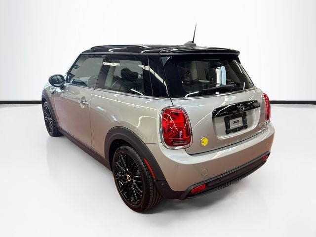 2024 MINI HARDTOP 2 DOOR Signature