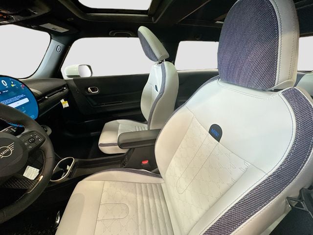 2026 MINI 2 DOOR SIGNATURE PLUS