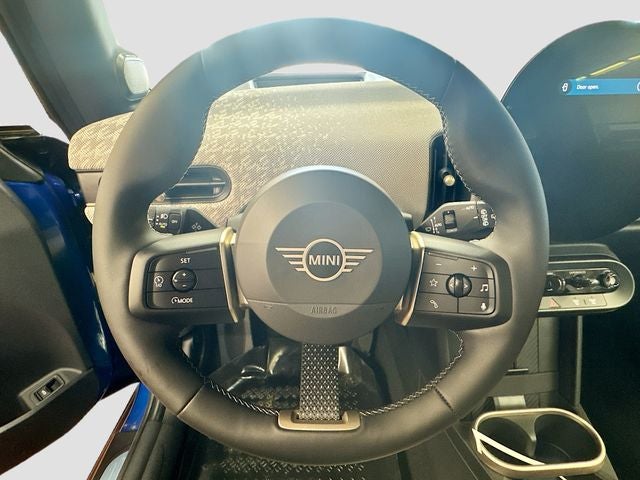 2026 MINI 2 DOOR ICONIC
