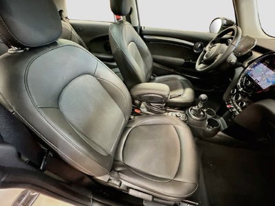 2022 MINI HARDTOP 2 DOOR Cooper