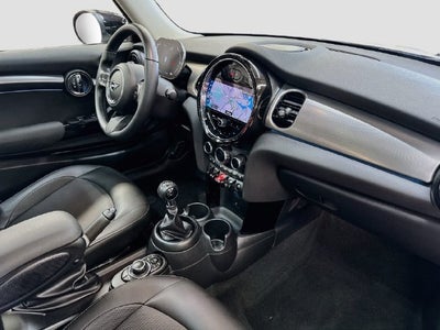 2022 MINI HARDTOP 2 DOOR Cooper