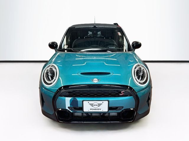 2024 MINI CONVERTIBLE Iconic