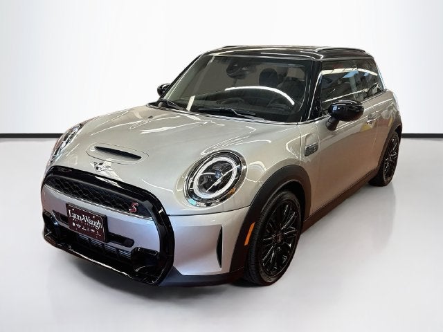 2024 MINI HARDTOP 2 DOOR Signature