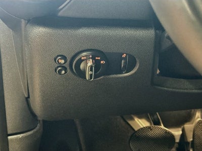 2024 MINI HARDTOP 2 DOOR Signature