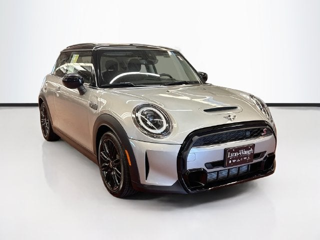2024 MINI HARDTOP 2 DOOR Signature