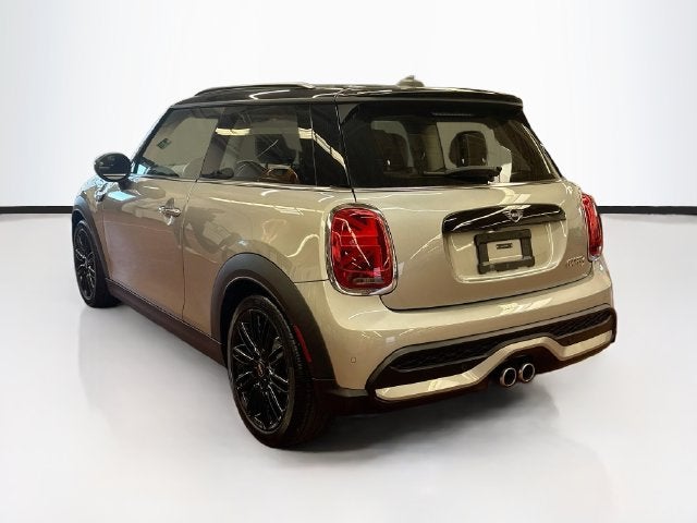 2024 MINI HARDTOP 2 DOOR Signature