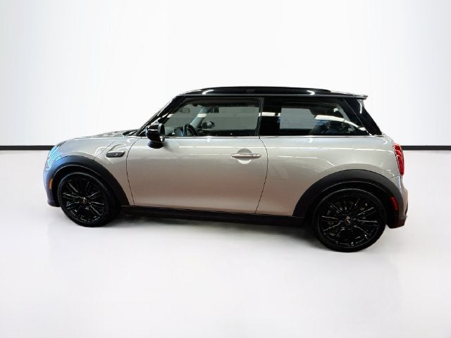 2024 MINI HARDTOP 2 DOOR Signature