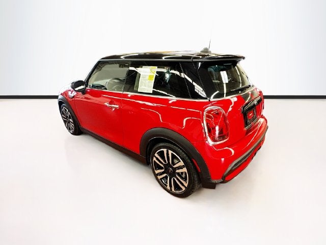 2022 MINI HARDTOP 2 DOOR SIGNATURE