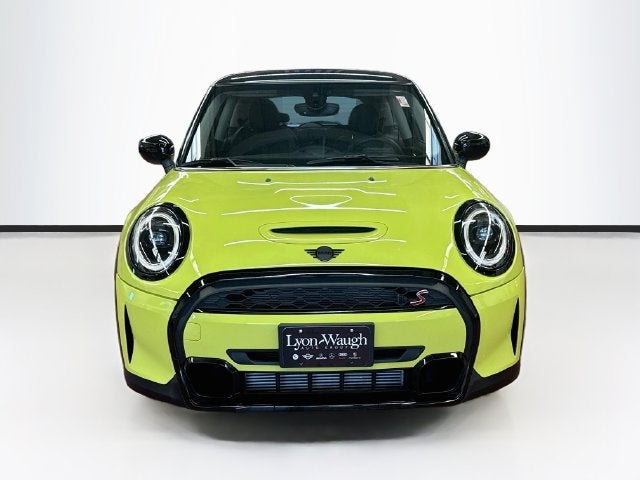 2024 MINI HARDTOP 2 DOOR Signature