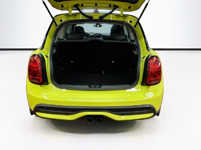 2024 MINI HARDTOP 2 DOOR Signature