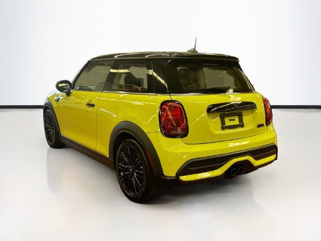 2024 MINI HARDTOP 2 DOOR Signature