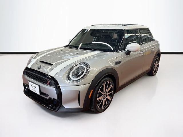 2023 MINI HARDTOP 4 DOOR Signature