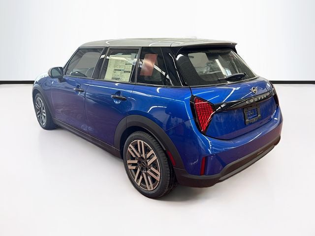 2026 MINI 4 DOOR ICONIC