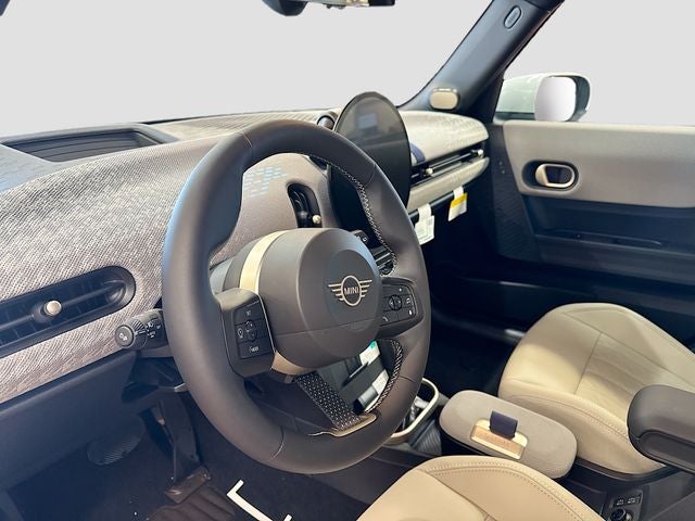 2026 MINI 4 DOOR ICONIC