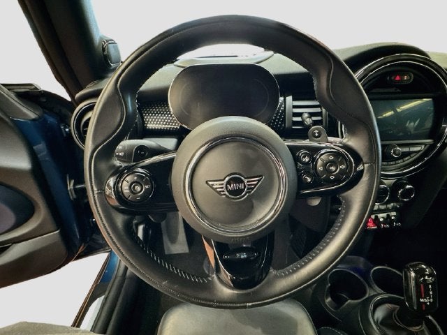 2021 MINI CONVERTIBLE Iconic