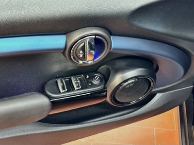 2021 MINI CONVERTIBLE Iconic
