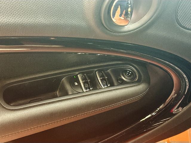 2016 MINI COUNTRYMAN Base