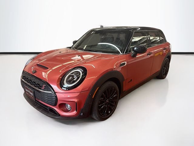 2023 MINI Clubman Cooper S ALL4's photo