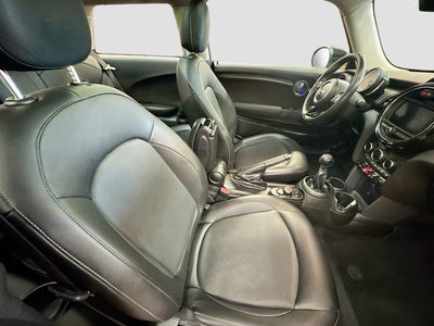 2021 MINI HARDTOP 2 DOOR Cooper