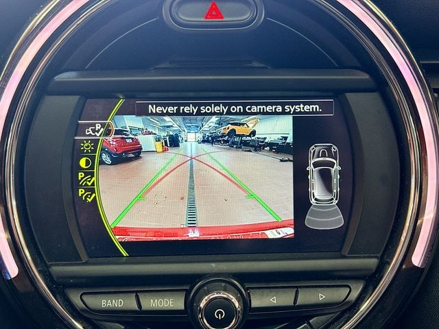 2017 MINI HARDTOP 4 DOOR Base