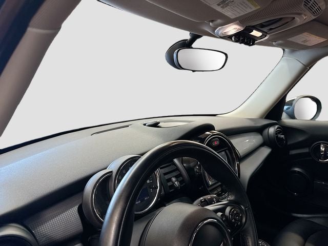 2018 MINI HARDTOP 4 DOOR Base