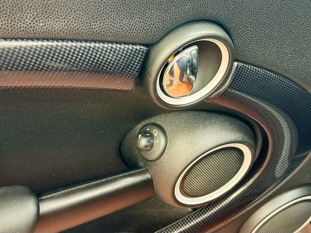 2014 MINI CONVERTIBLE Base