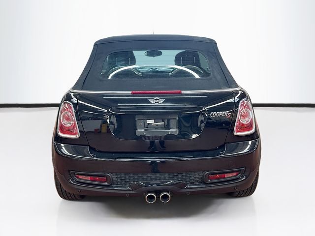 2014 MINI CONVERTIBLE Base