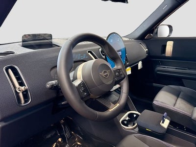 2027 MINI COUNTRYMAN ICONIC