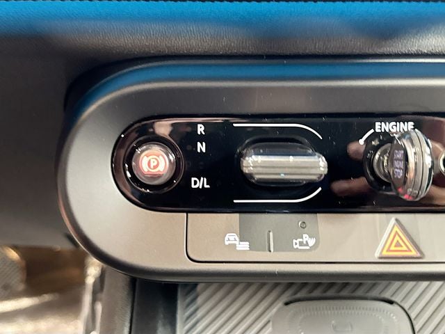 2027 MINI COUNTRYMAN ICONIC