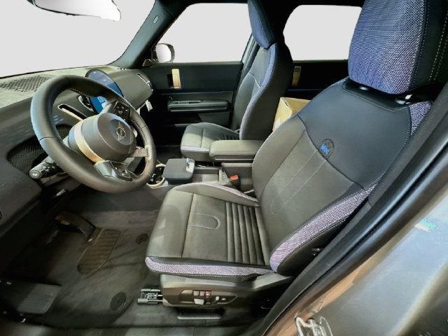2027 MINI COUNTRYMAN ICONIC