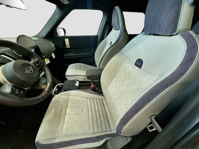 2027 MINI COUNTRYMAN SIGNATURE PLUS