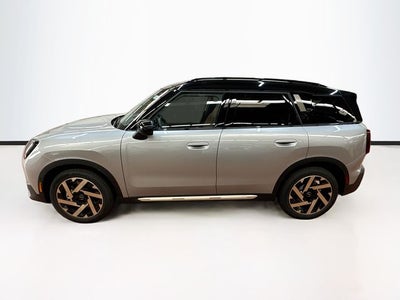 2027 MINI COUNTRYMAN ICONIC