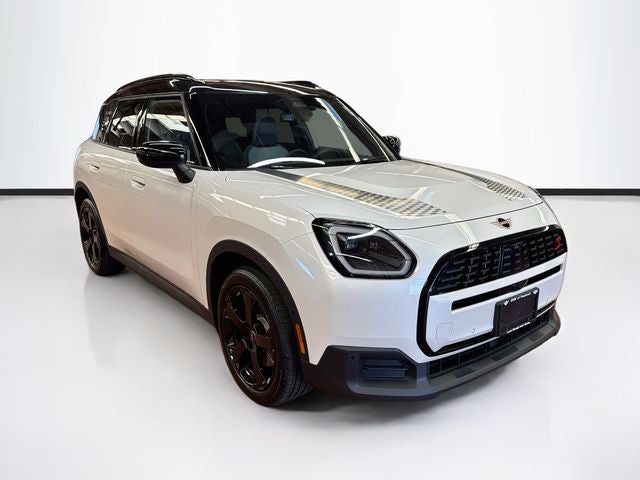 2026 MINI COUNTRYMAN Iconic