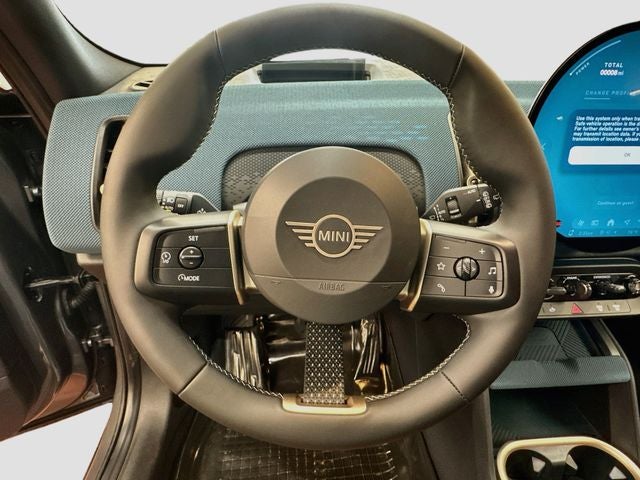 2027 MINI COUNTRYMAN SIGNATURE PLUS